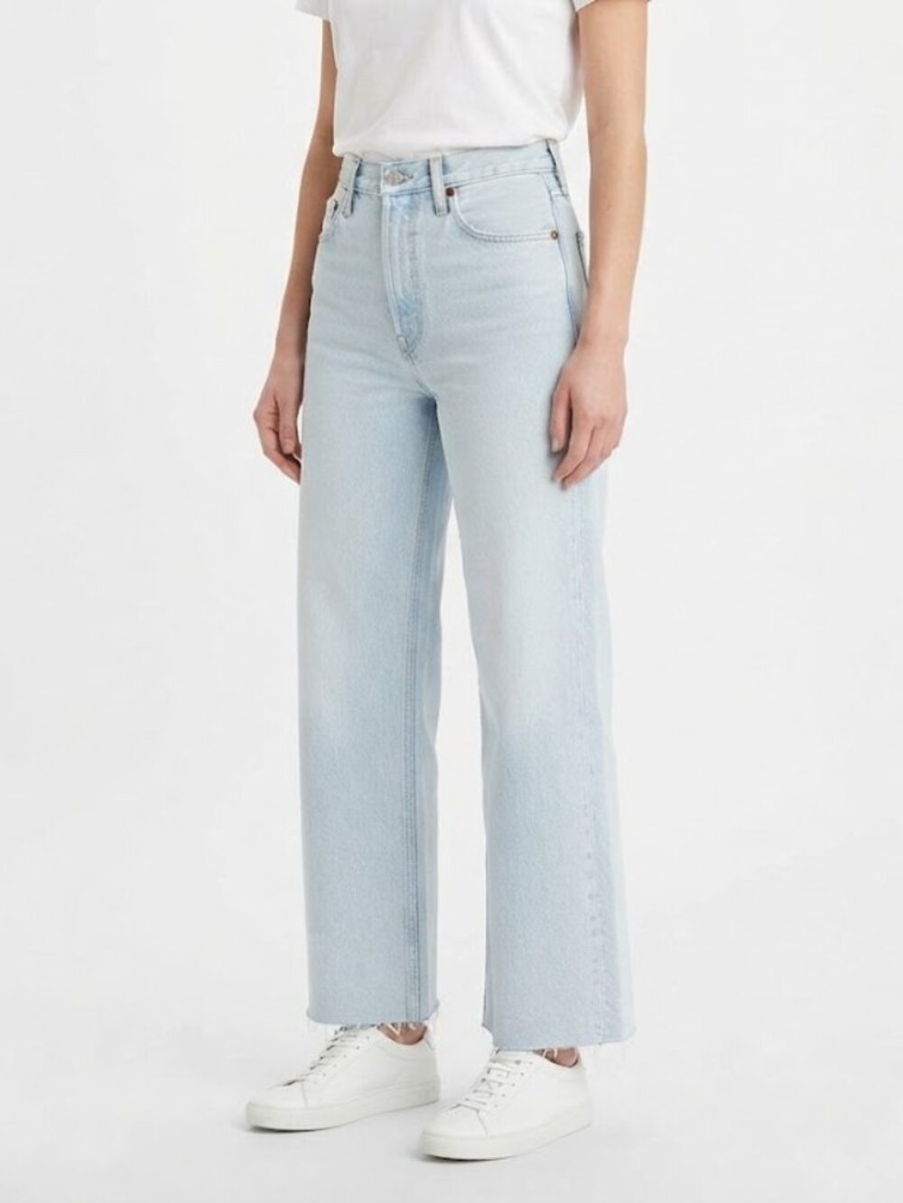 Zara Light Blue Wide-Leg High Waist Jeans with Raw Hem